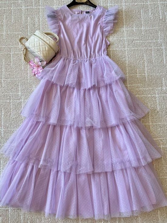Dresses & Skirts - Gorgeous Lavender Tiered Tulle Dress Size M